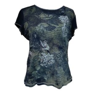 Gorgeous Detailed Tee